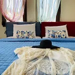 דירה Fofo's Maizonette *